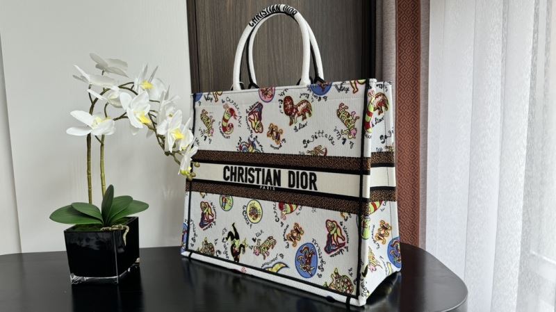 Christian Dior Shopping Bags